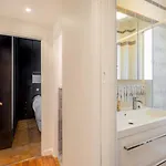 Guestready - Vibrant Et Confortable A Montparnasse