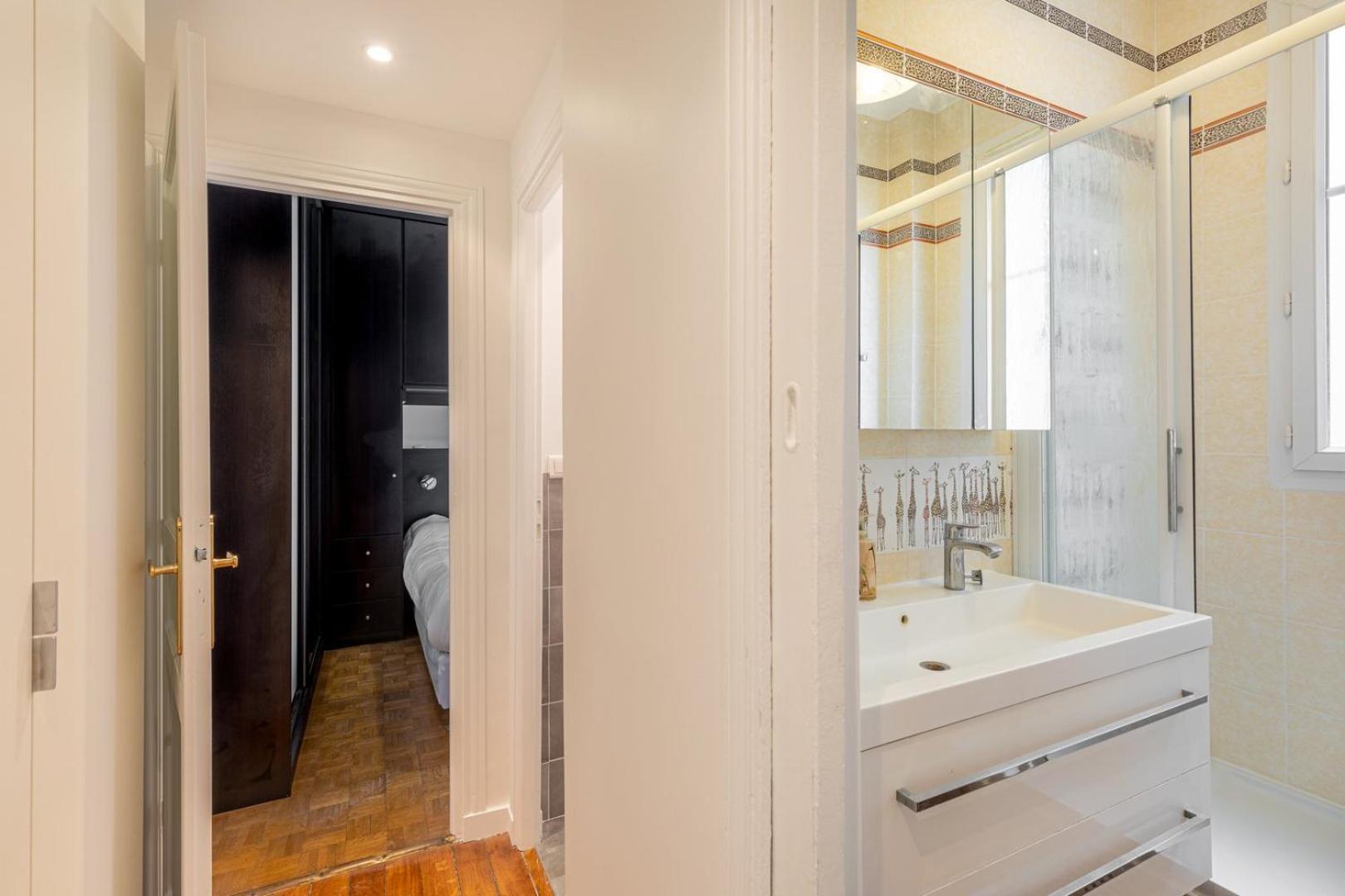 Guestready - Vibrant Et Confortable A Montparnasse Apartment Paris